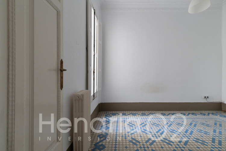 henaria2002