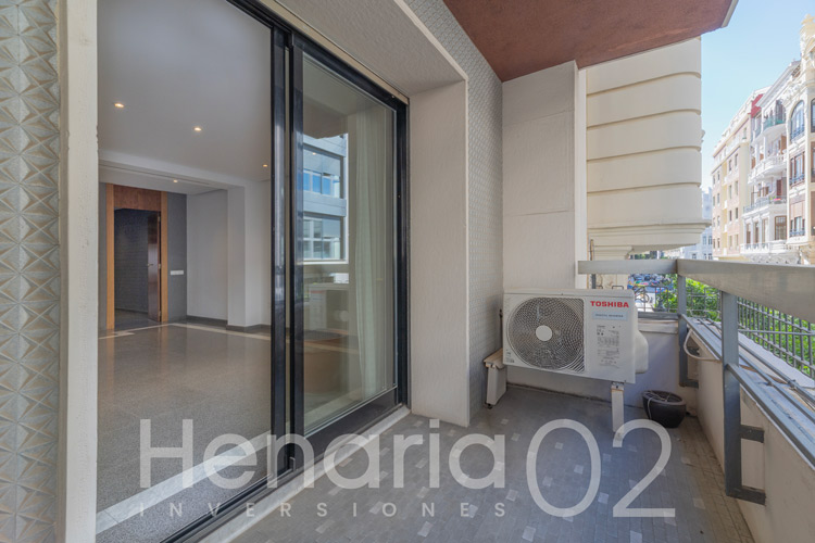 henaria2002