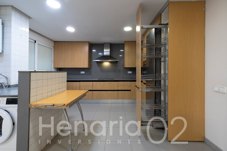 henaria2002