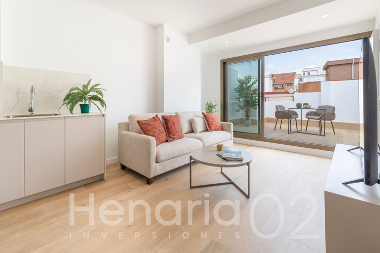 henaria2002