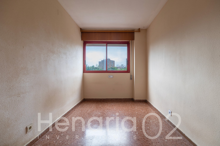 henaria2002