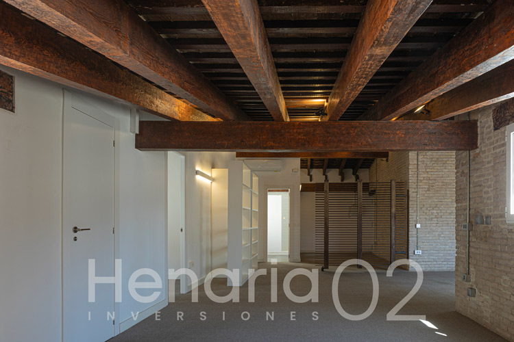 henaria2002