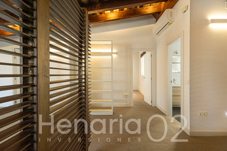 henaria2002