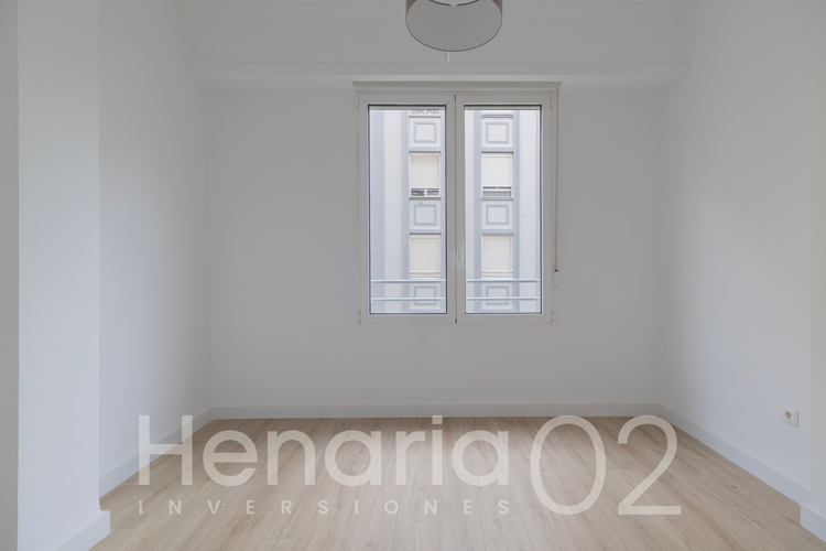 henaria2002