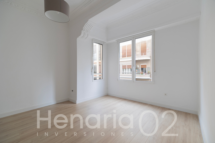 henaria2002